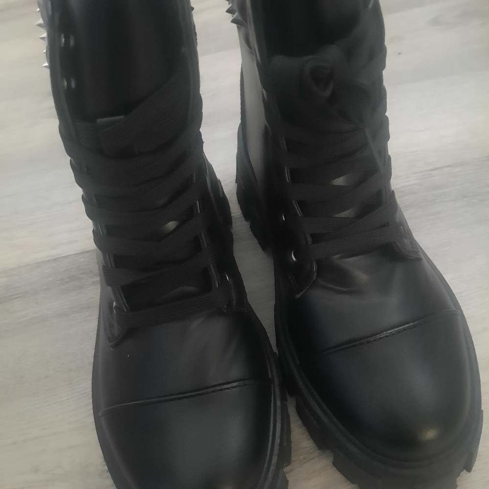 Studded Boots - Picture 8 of 8
